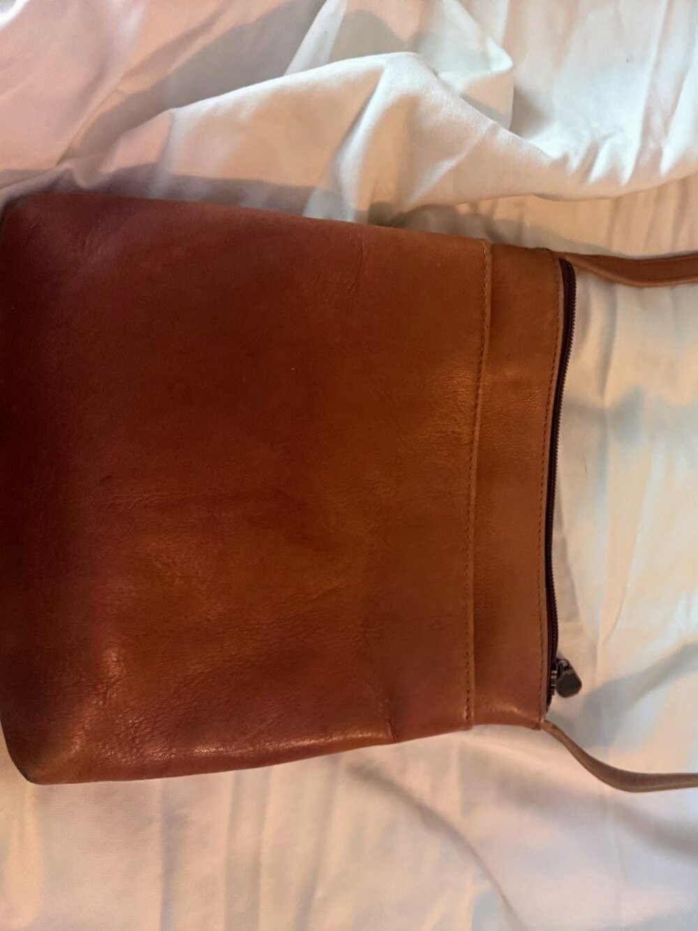 Vintage Style LD Leather Collection Brown Leather Crossbody Bag